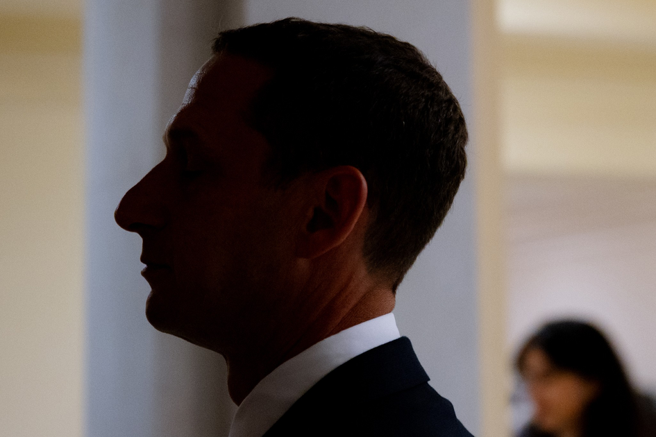 Opinion: Daniel Lurie’s dark side: The mayor’s sunny disposition masks his office’s shadowy behaviors