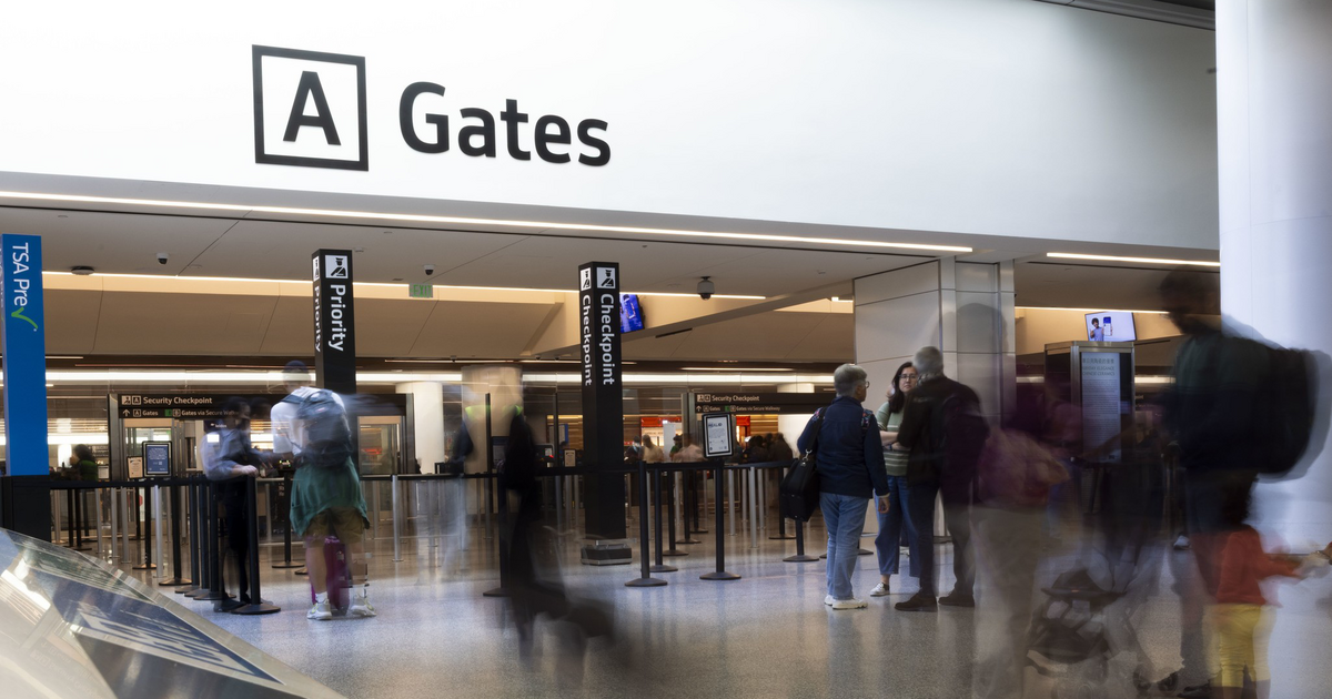 ICE agent’s gun found in SFO bathroom