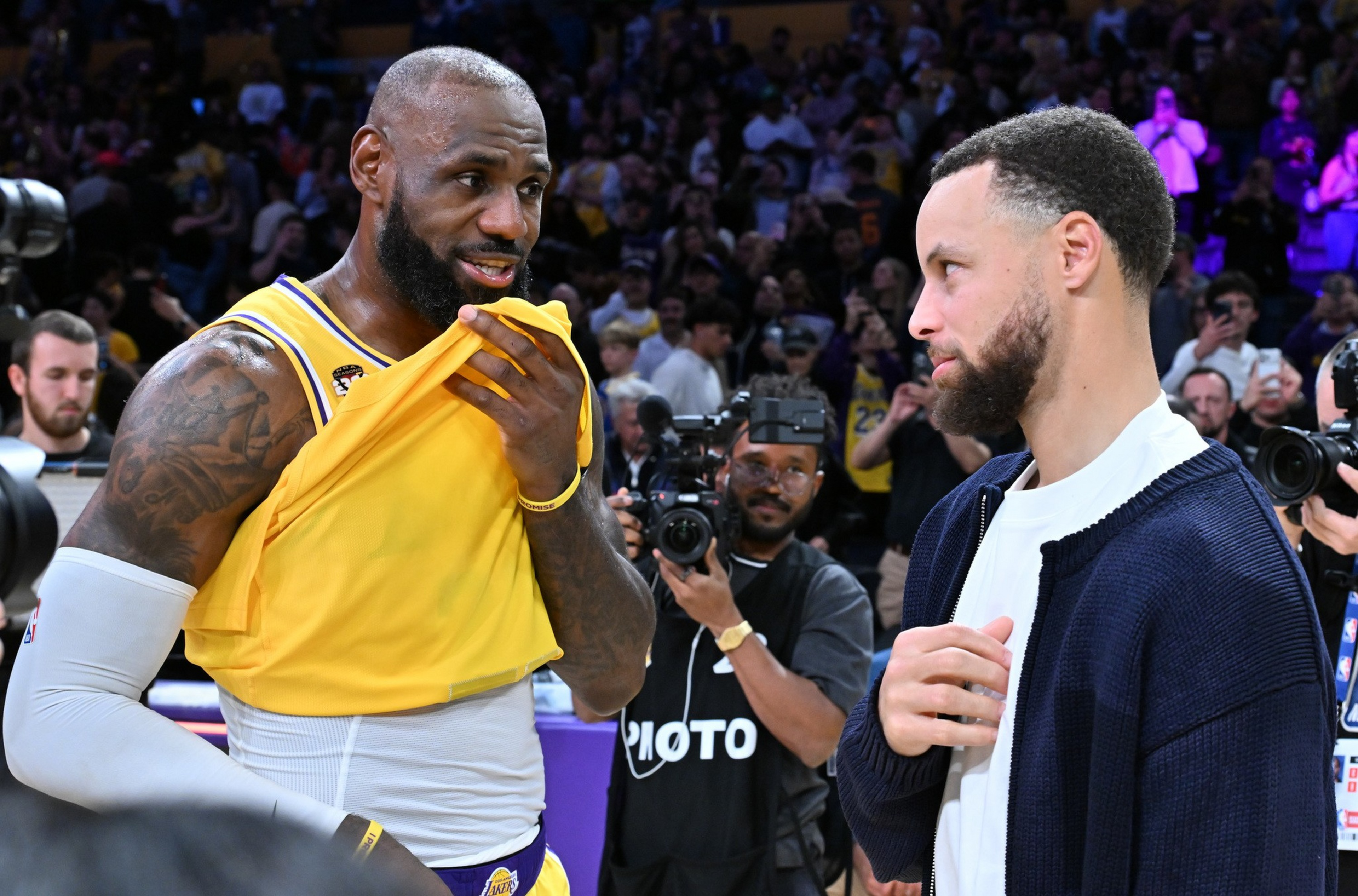 Kawakami: LeBron + Warriors? A late marriage that might never be more  convenient | The San Francisco Standard