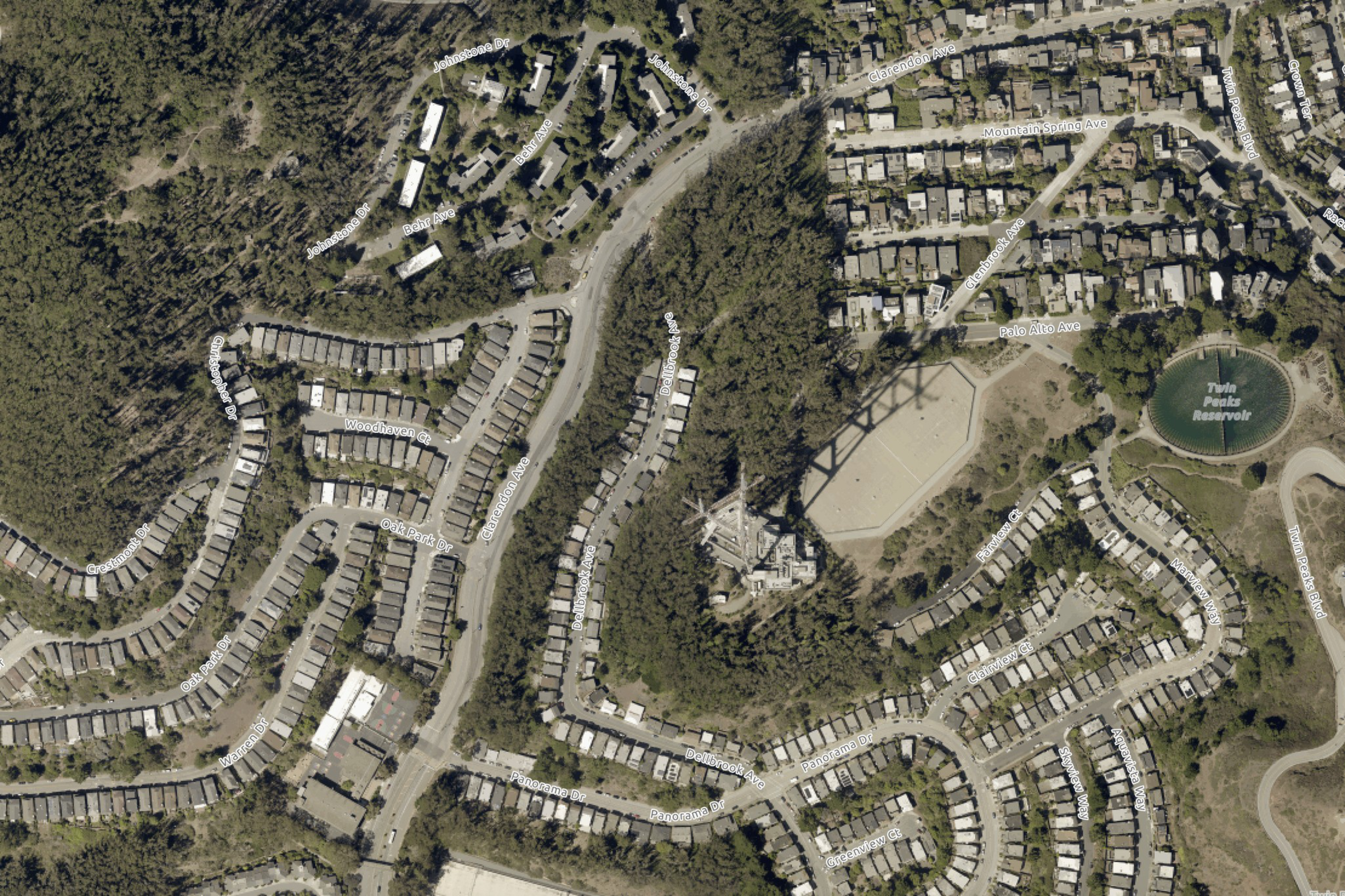 An aerial view of the neighborhood atop Twin Peaks along Clarendon Ave. near Sutro Towers in San Francisco in 2022.