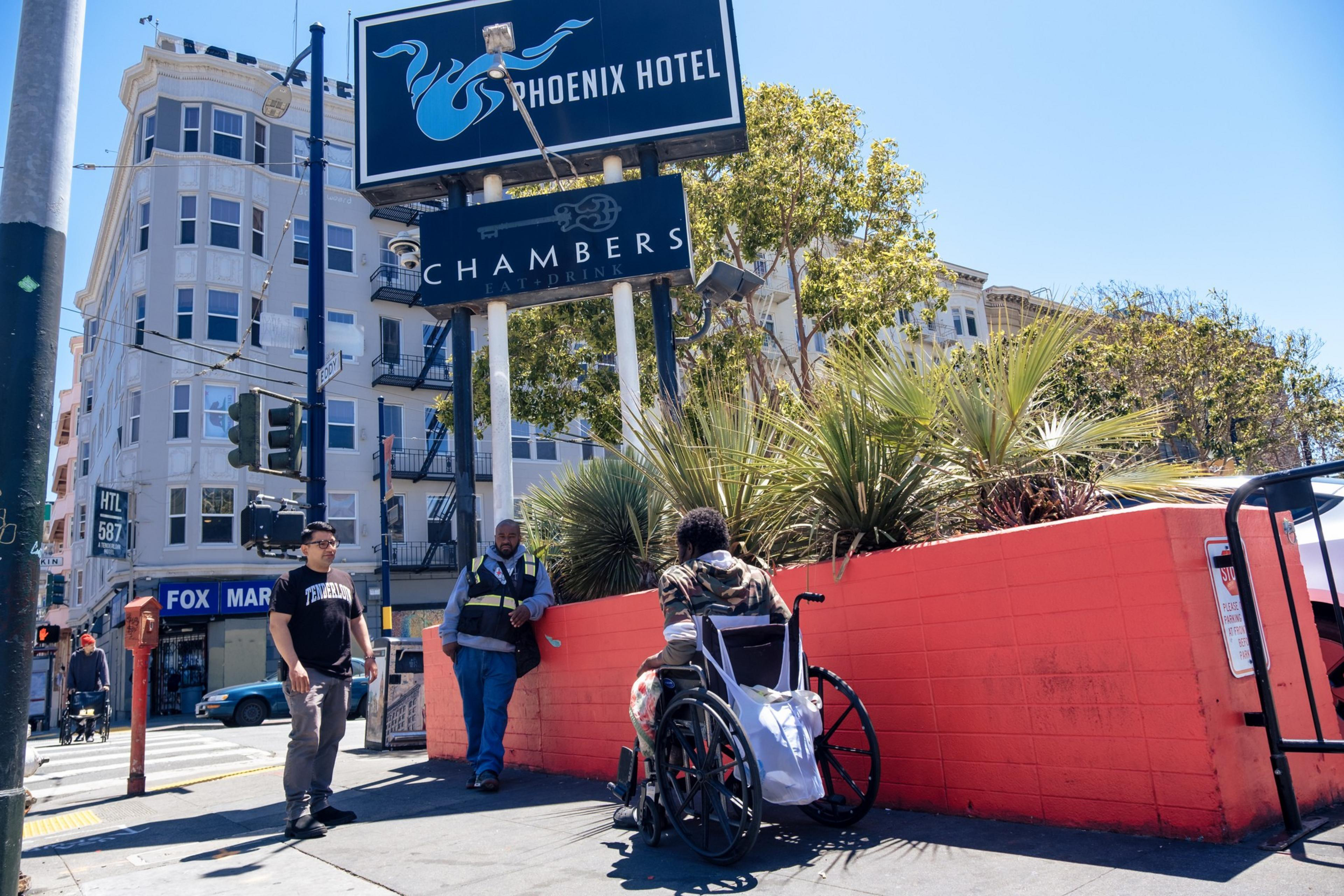 tenderloin outside phoenix hotel