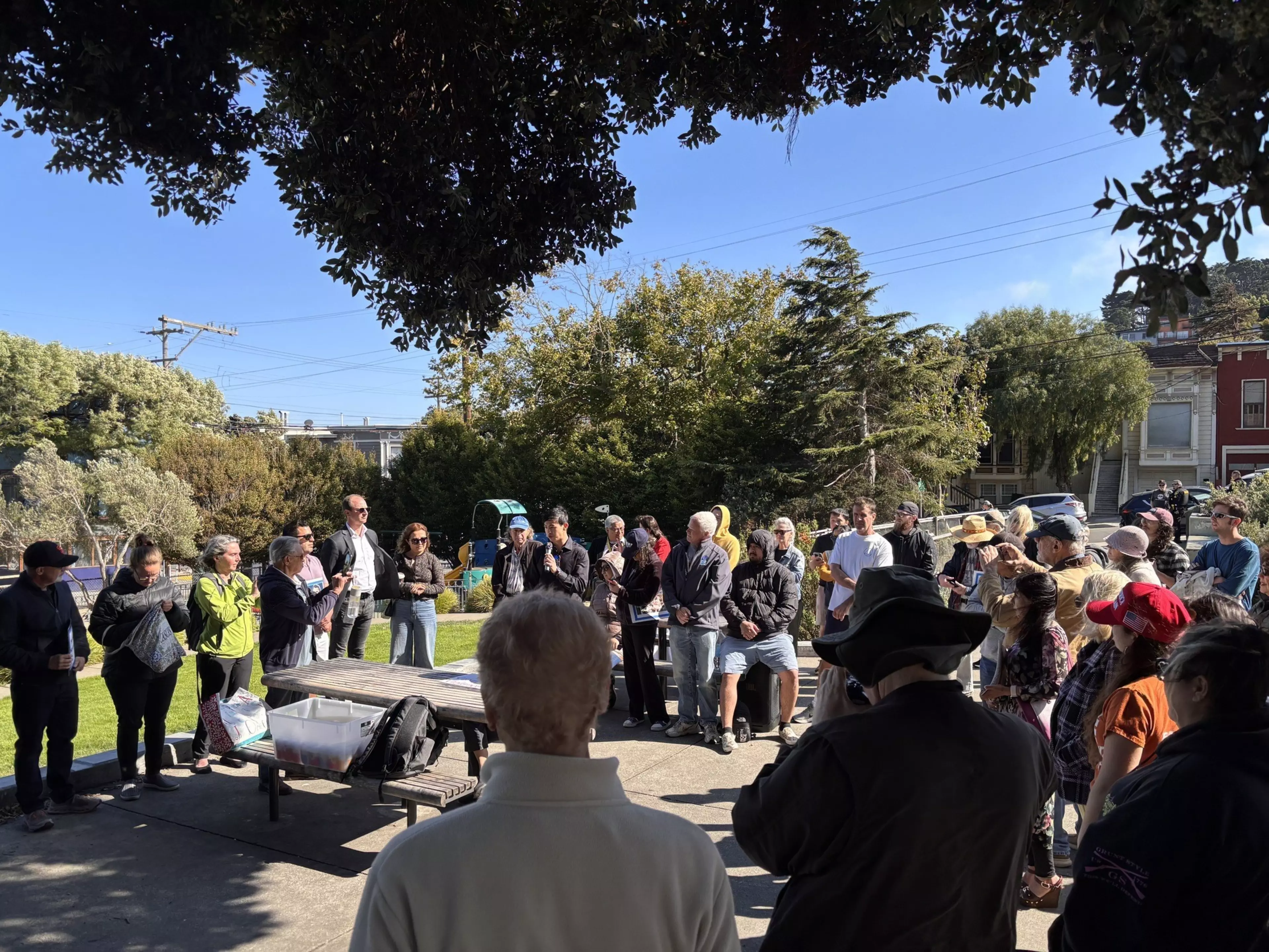 SF conservatives honor Charlie Kirk at Noe Valley vigil