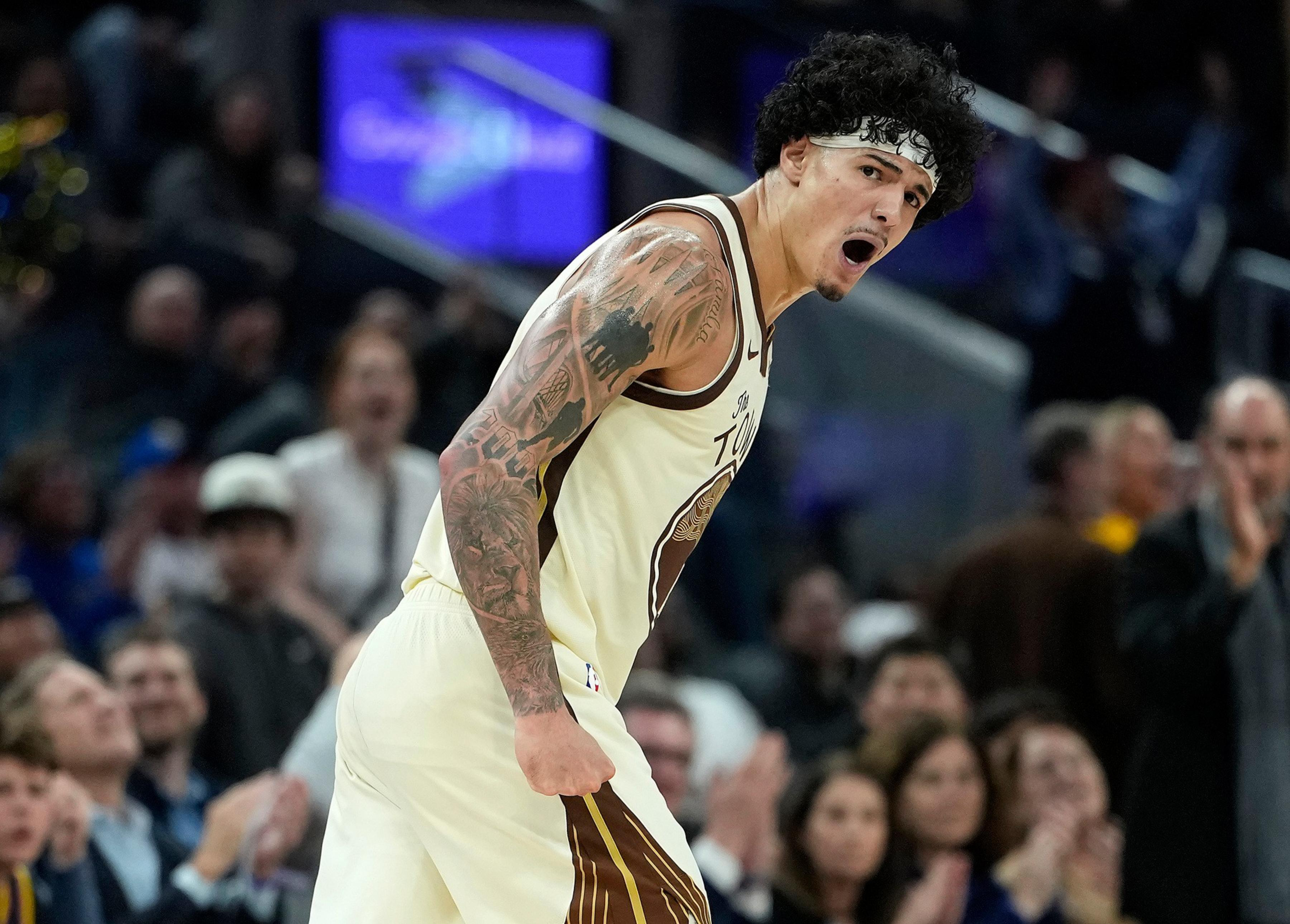 The Warriors win ugly against Memphis, but the All-Star break can’t ...