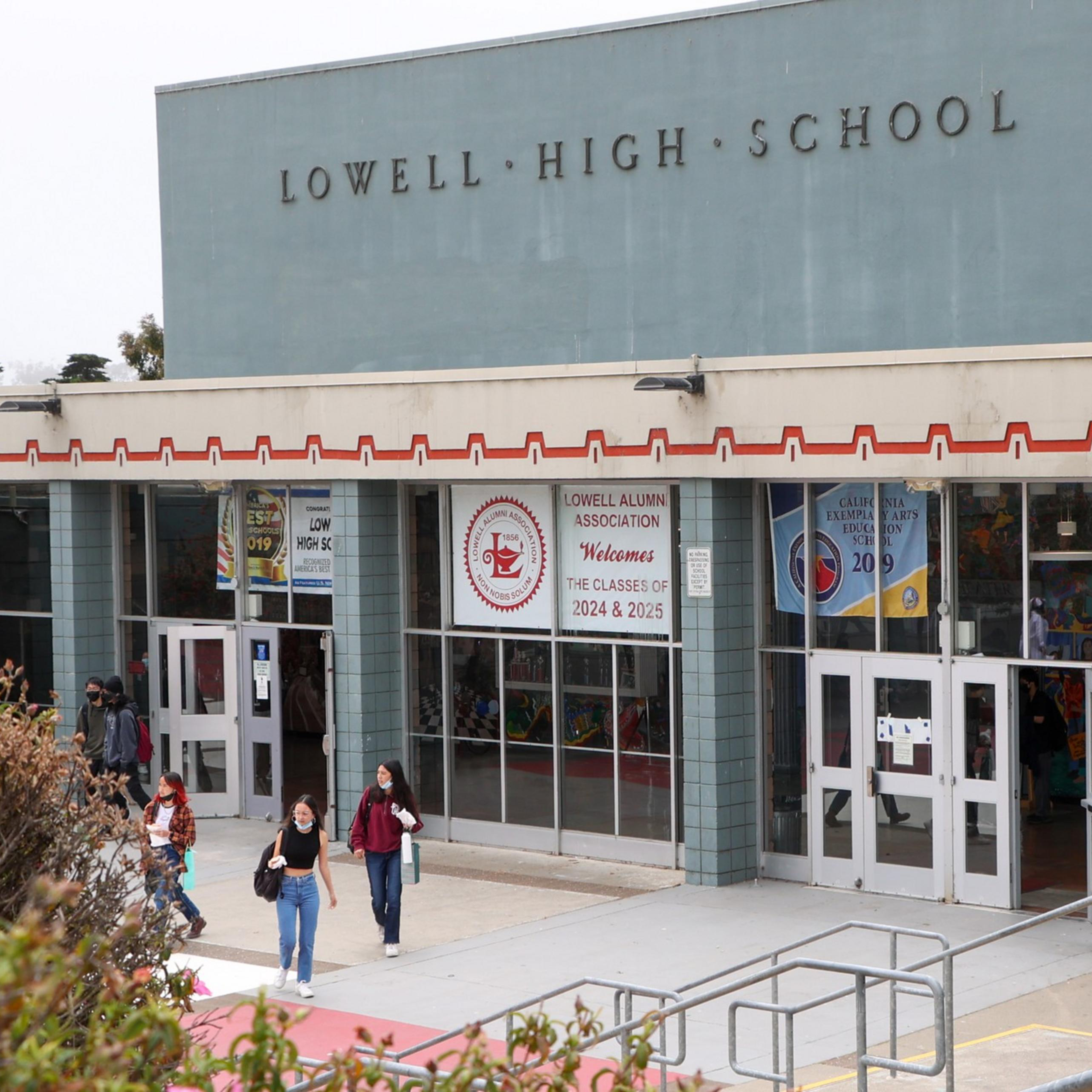 Lowell High School entrance with students walking out, banners welcoming classes of 2024 and 2025, and a California Distinguished School emblem.