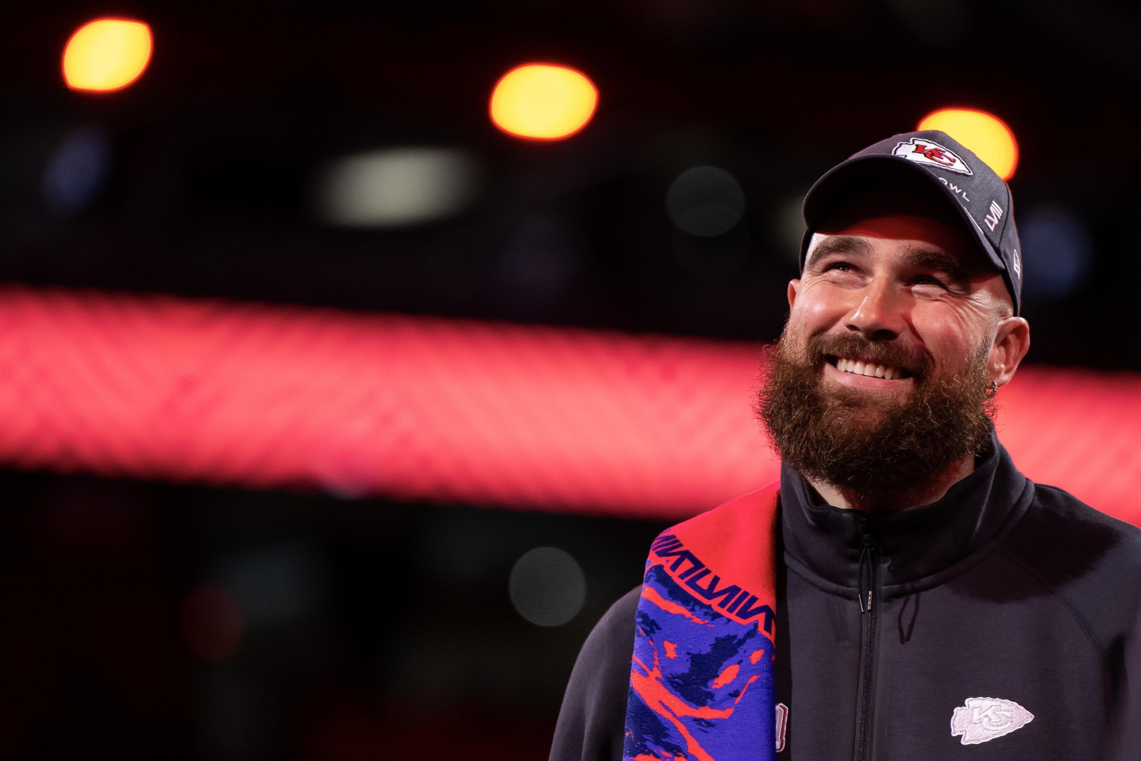 Travis Kelce smiling