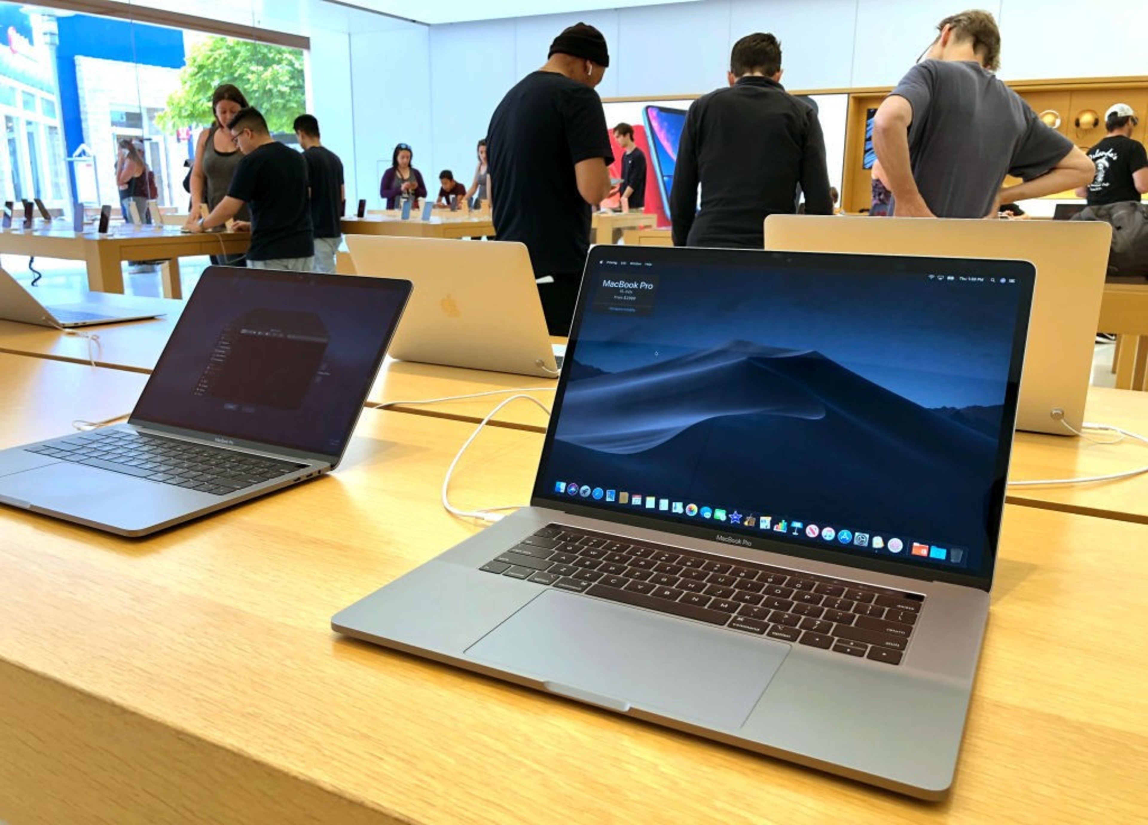 macbooks seen on display