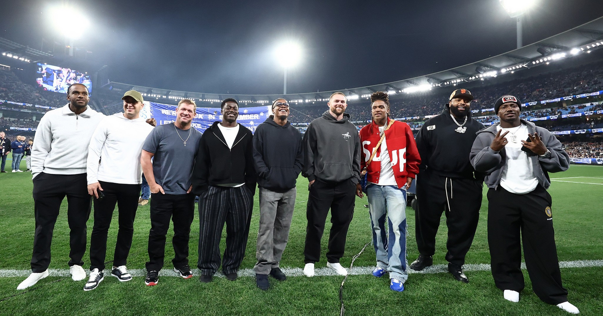 A postcard from Australia: Will the 49ers’ 8,000-mile head start on the Rams pay off?