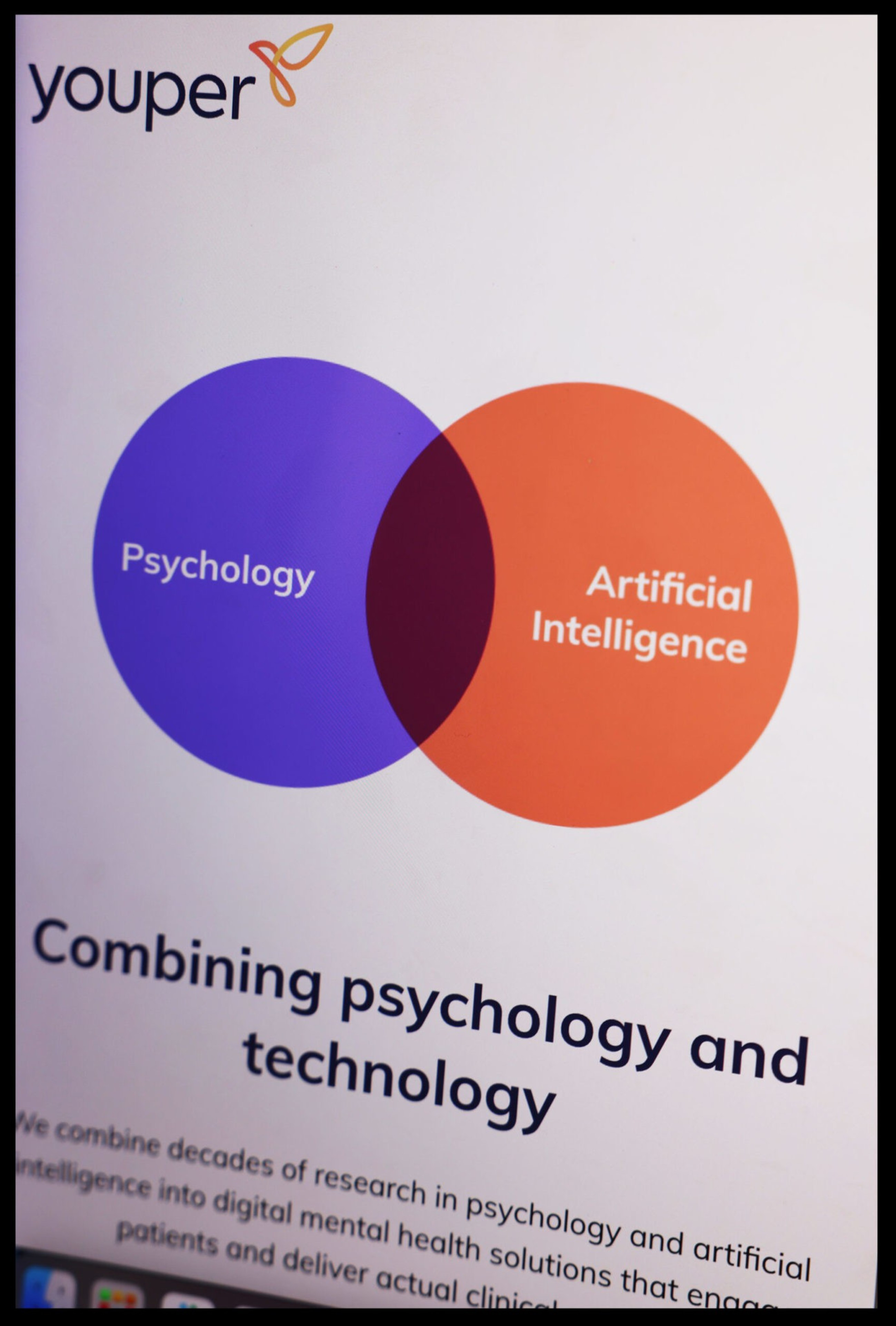 Two overlapping circles form a Venn diagram labeled "Psychology" and "Artificial Intelligence," with the phrase "Combining psychology and technology" below.