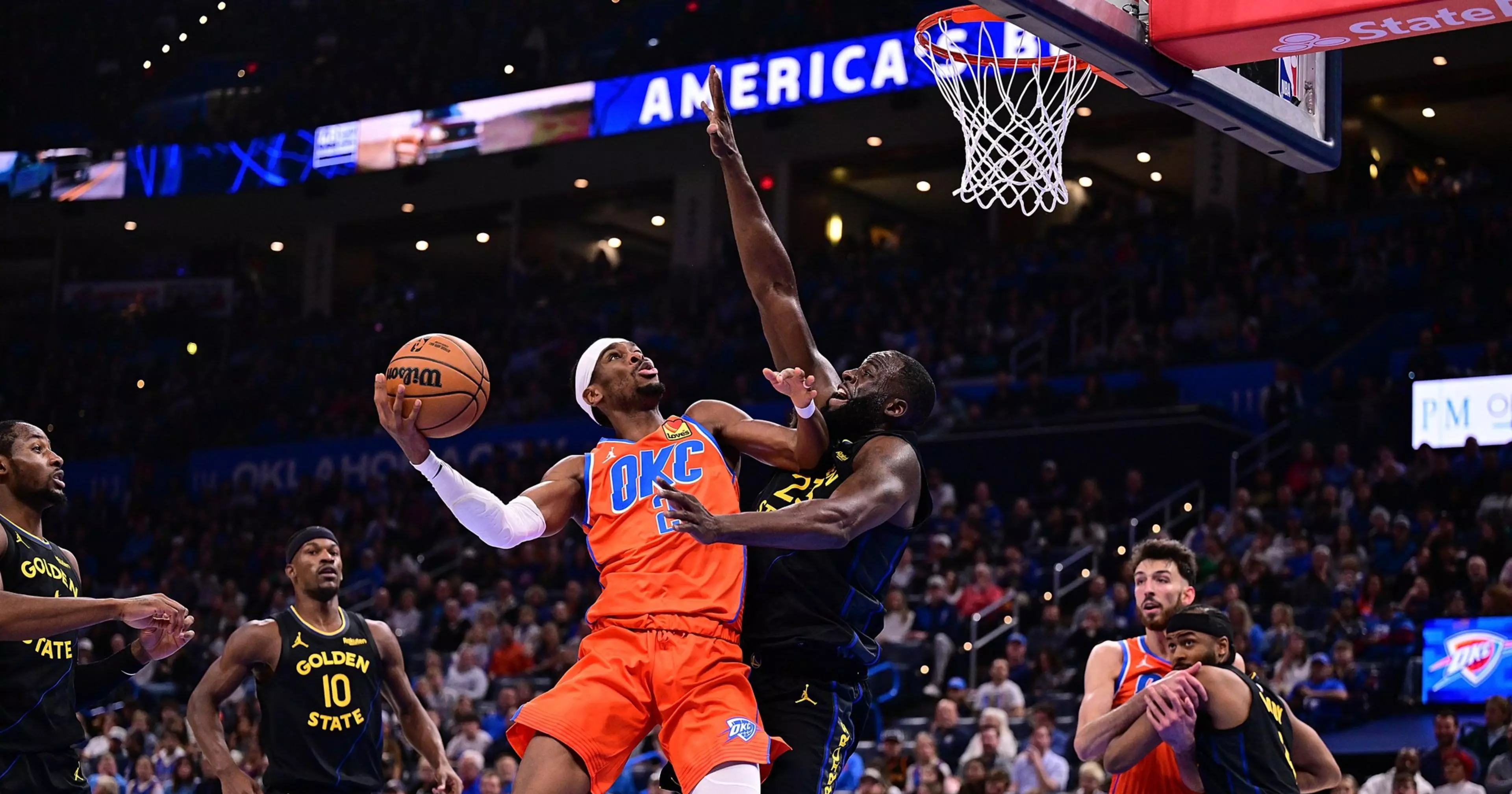 Alarms ring after Warriors get trounced by defending champs in Oklahoma City