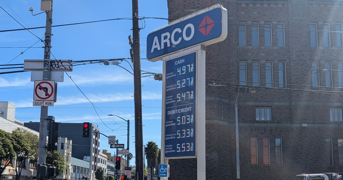 They’ve got $5 on it: SF’s cheap gas draws a crowd