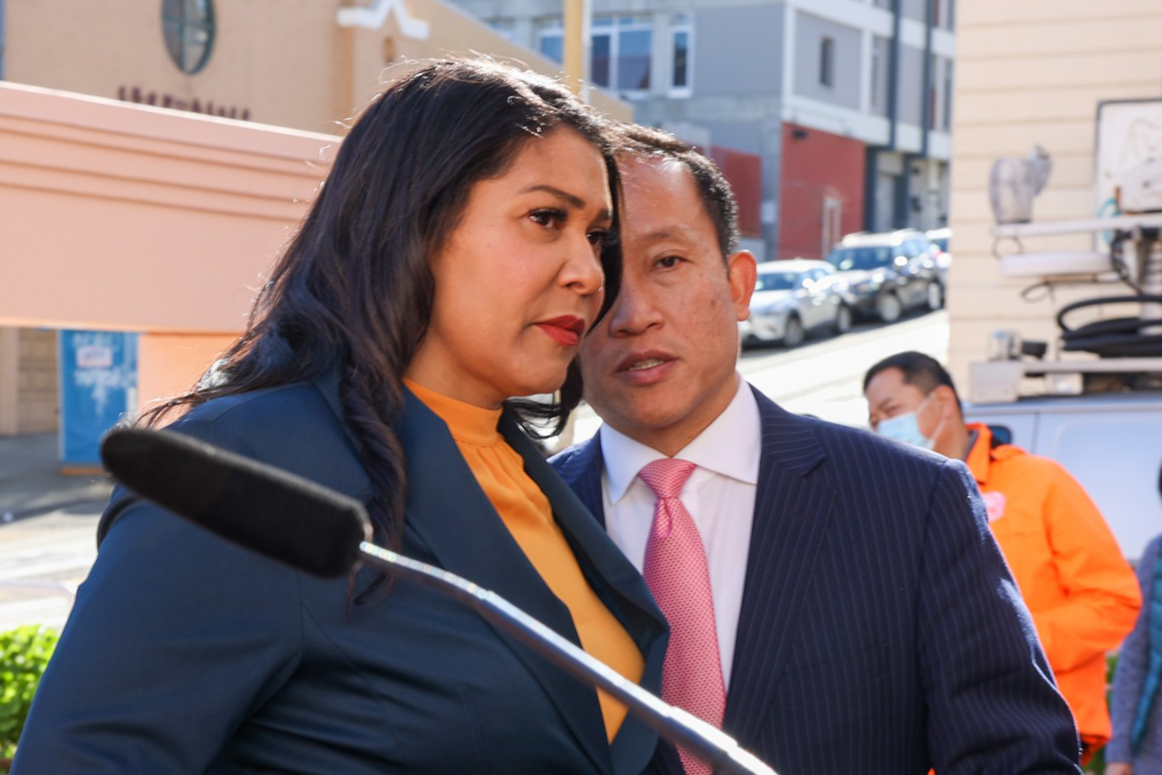 Mayor London Breed talks with City Attorney David Chiu.