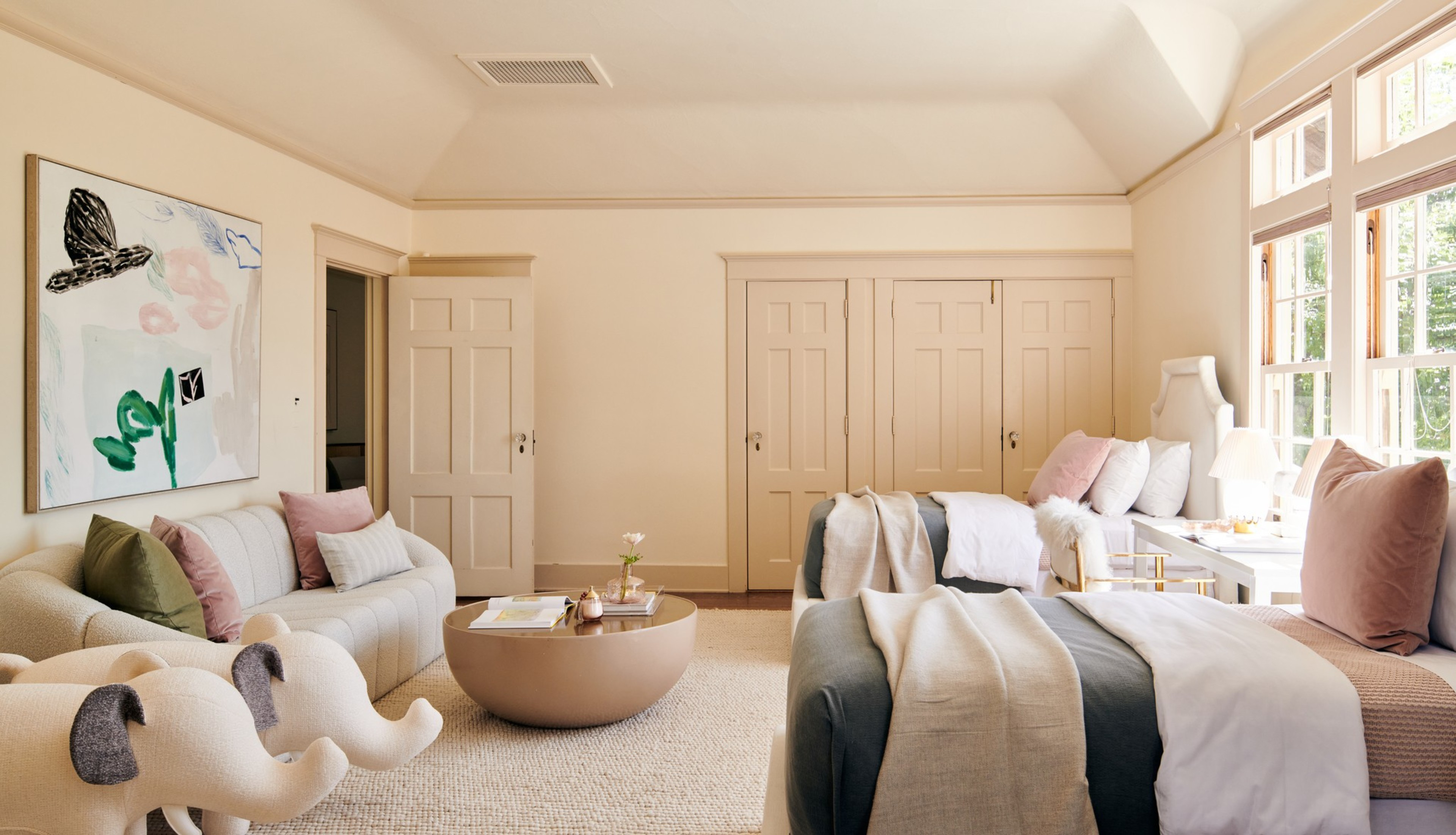 A bend room with two beds. 