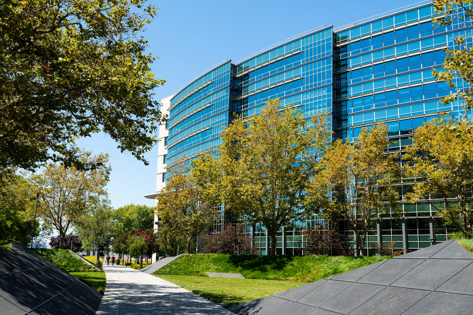 Amazon took Google’s building. That’s the Silicon Valley office recovery