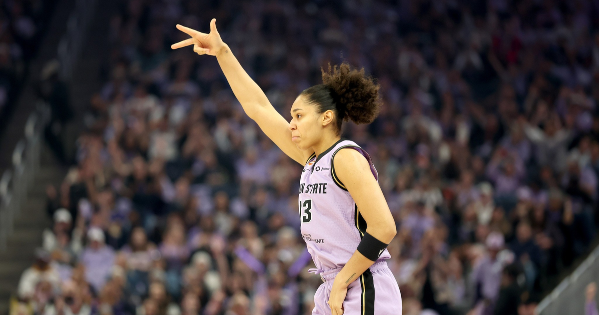 With Janelle Salaun leading the way off the bench, the Valkyries have a higher ceiling
