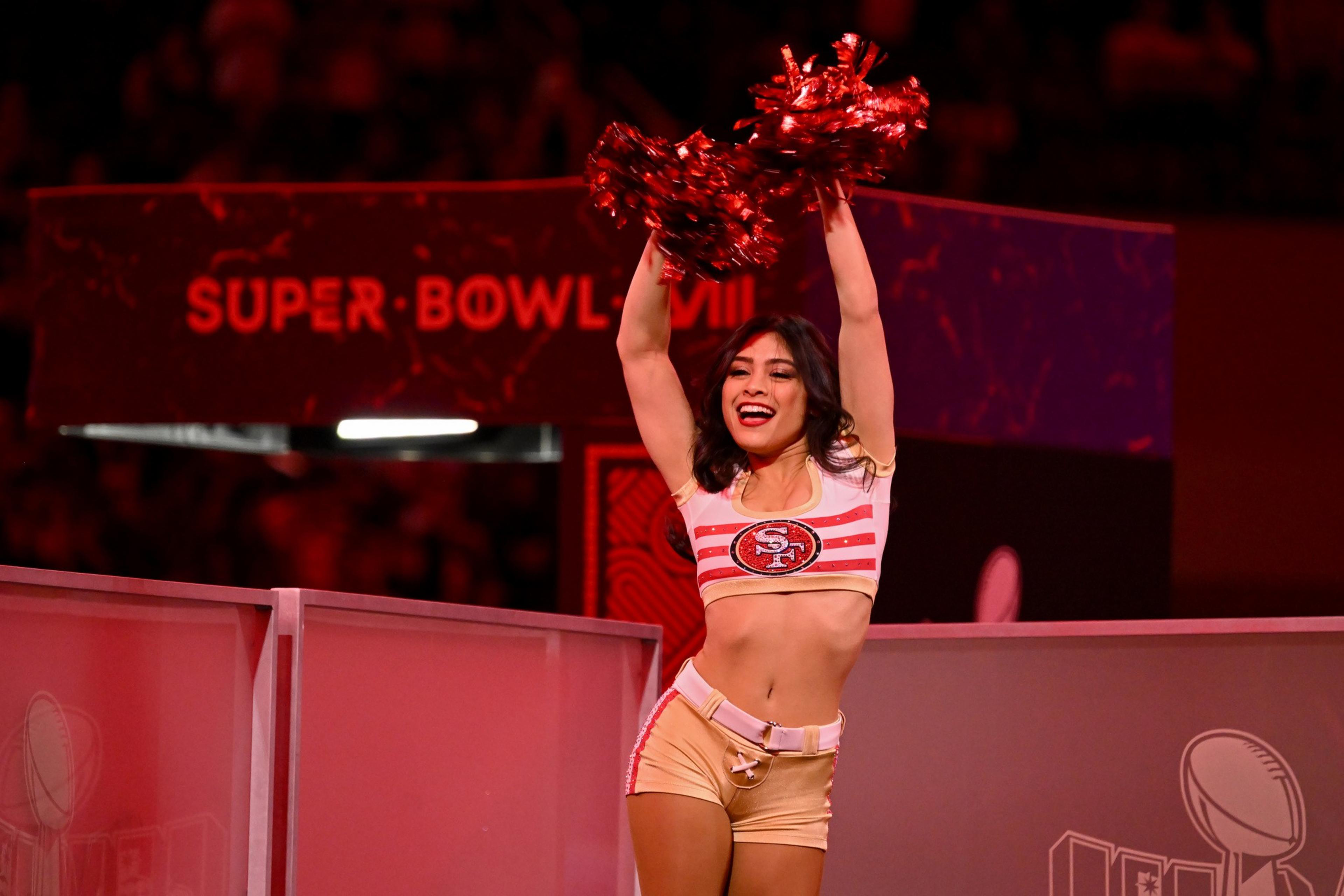 49ers cheerleader