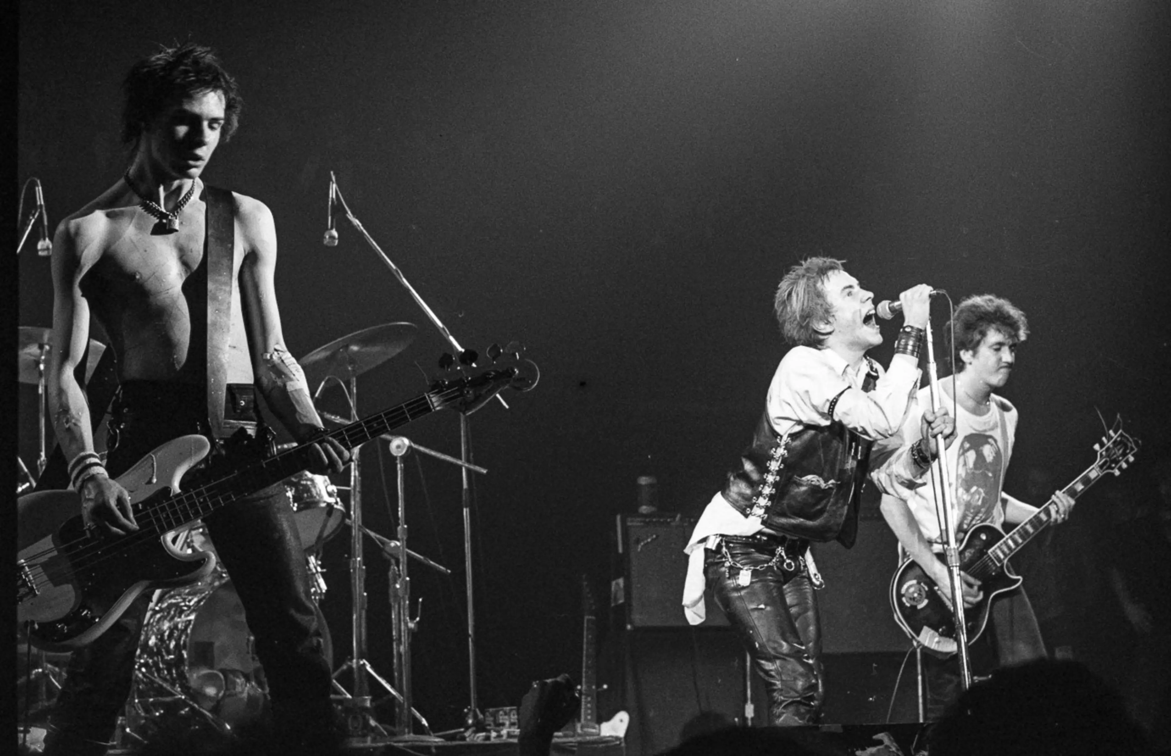 PUNK lives パンク 666 discharge sex pistols PUNK lives パンク 666 discharge sex pistols PUNK lives