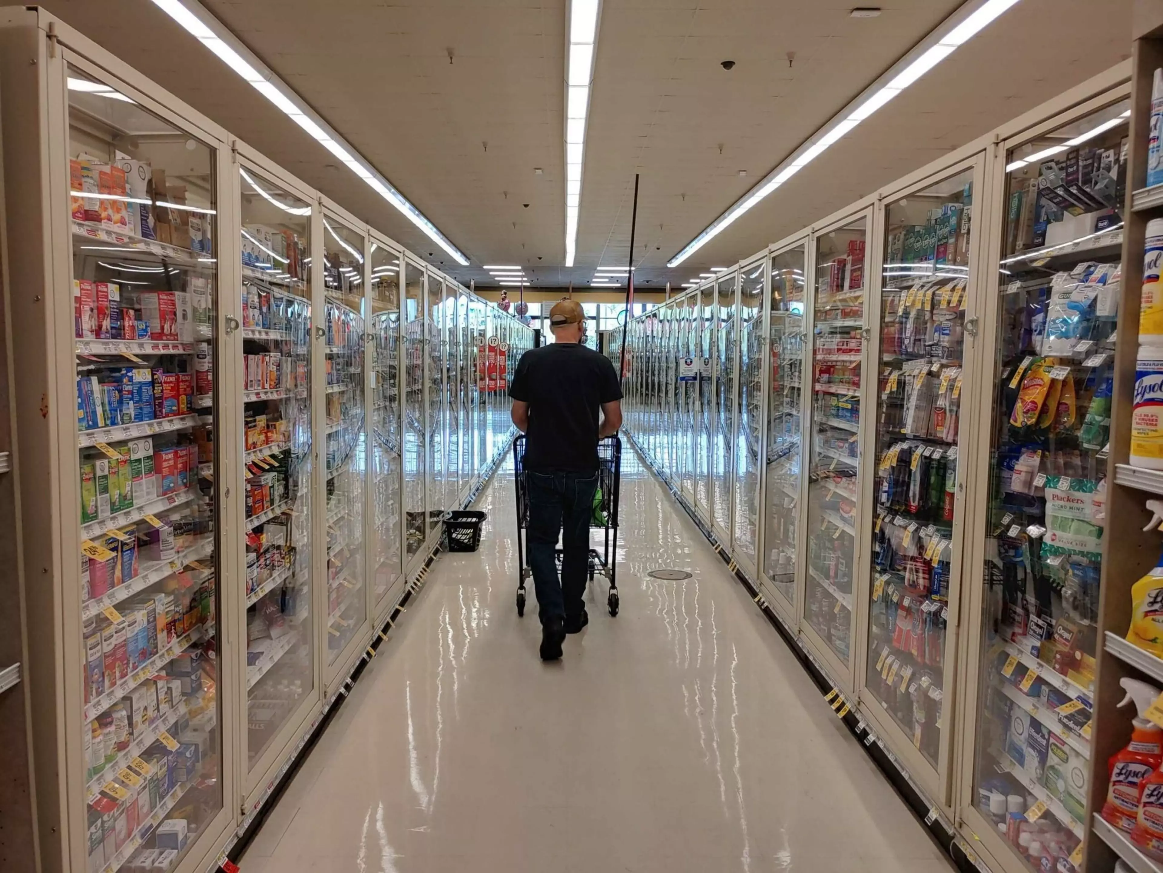 Locked-up shelves ‘irritating’ workers and shoppers at San Francisco ...