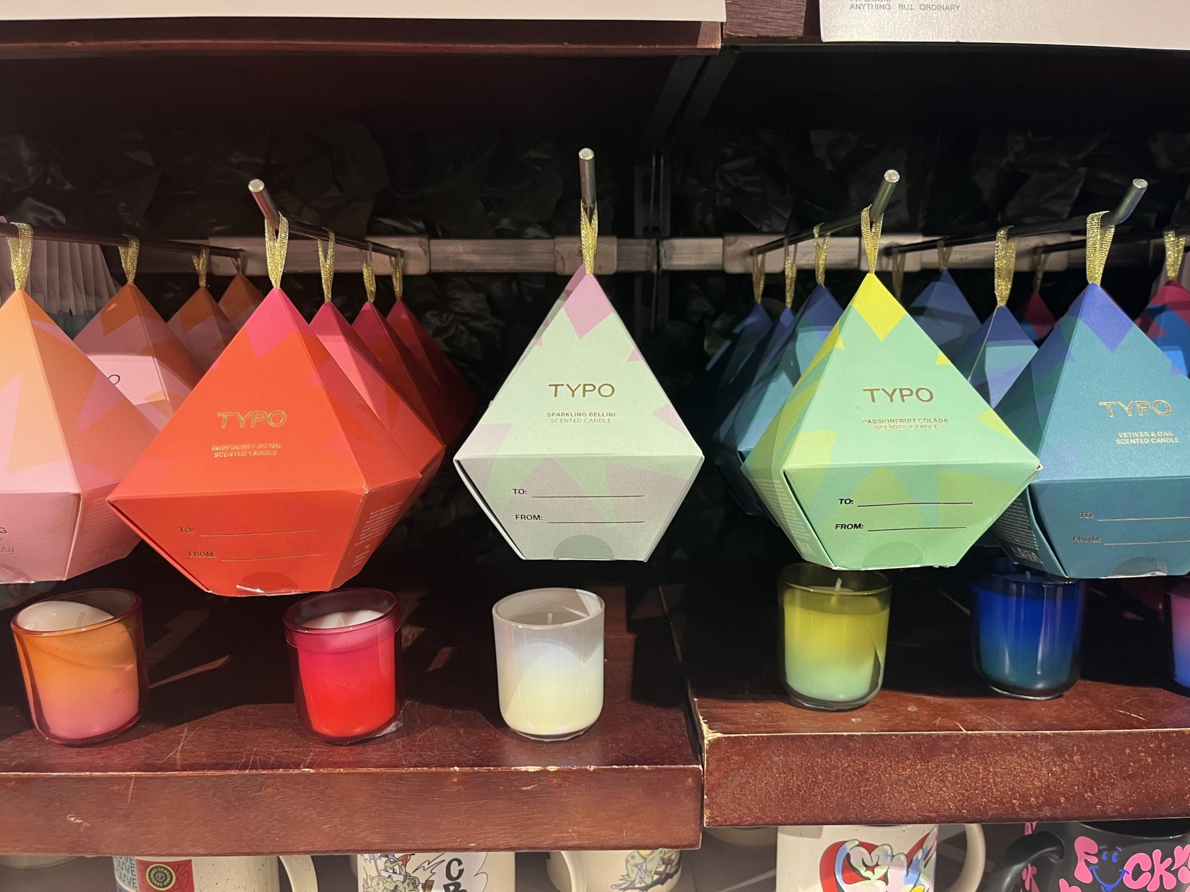 Selected scented candles in octahedral box.
