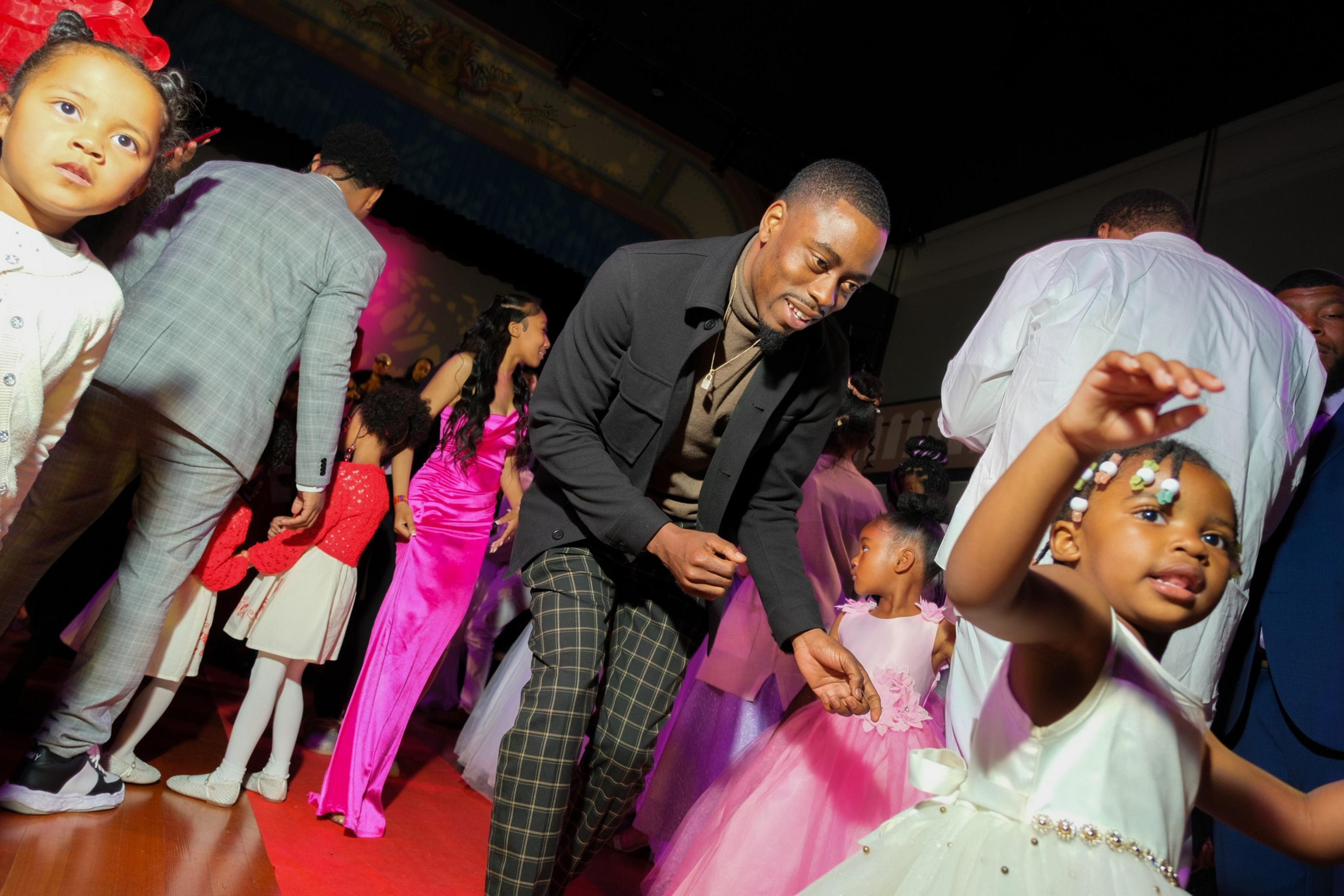 dad daughter dance at bayview opera house