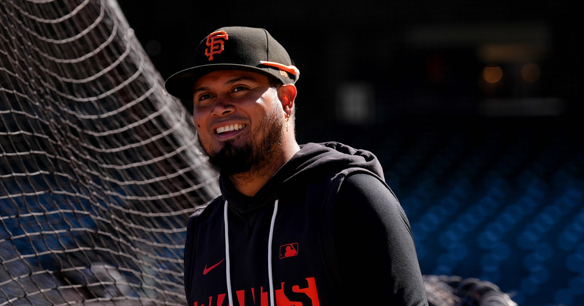 Giants package Luis Arráez with Caleb Kilian in deal to acquire two Phillies prospects