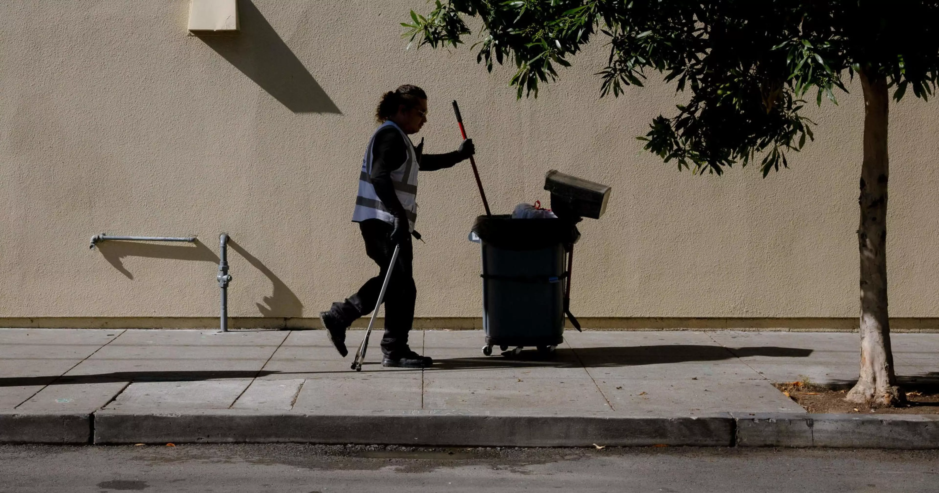 Inside the rise of the Mission’s new unlicensed street safety corporation