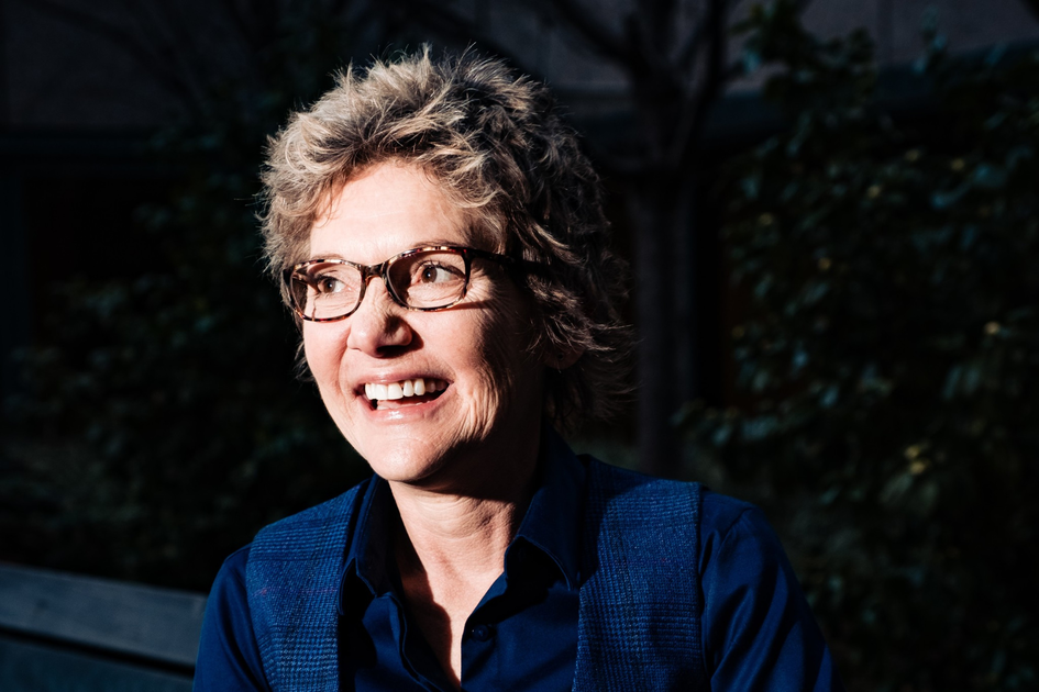 SF Fed chief urges caution on AI boom extremes article cover image