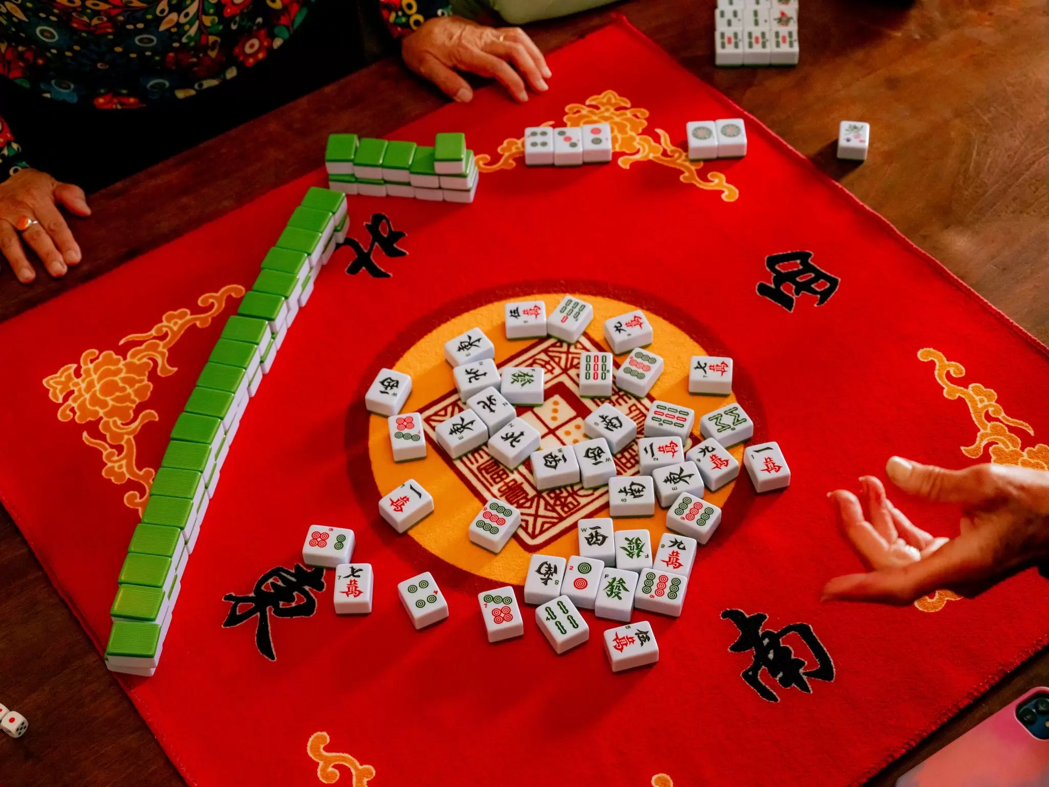Why everyone is playing mahjong right now