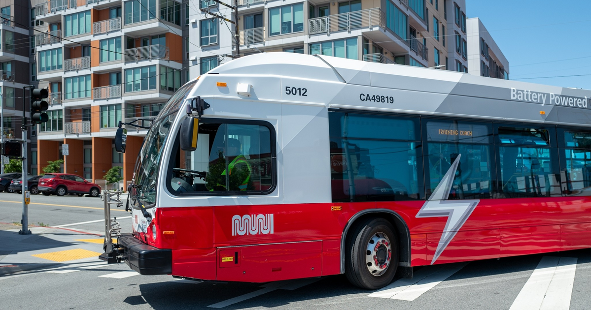 Facing a budget crisis, Muni pumps the brakes on electric buses