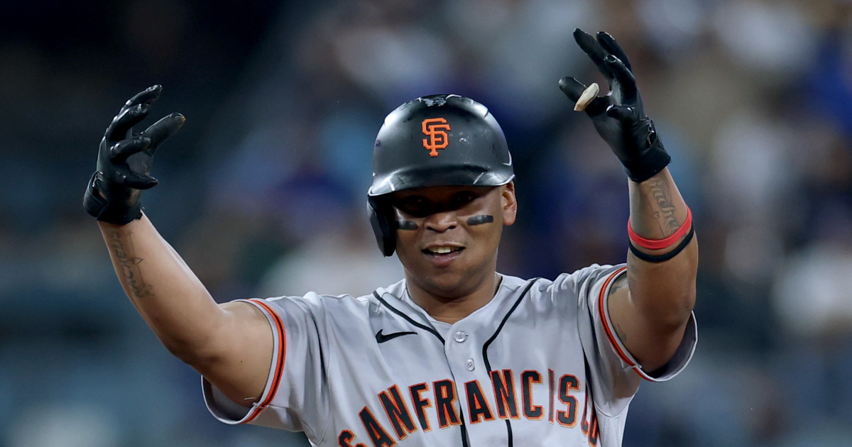 As Rafael Devers finally heats up, the Giants are sorting through a lineup conundrum