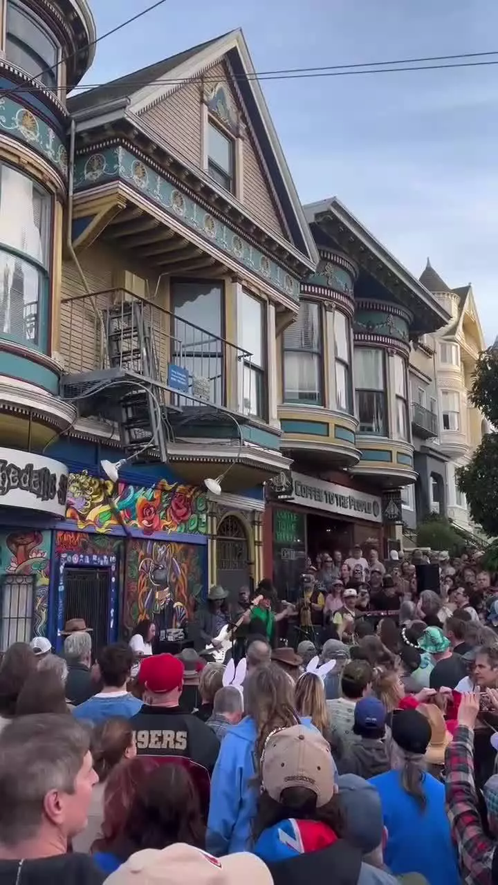 Grief, guitars, and ganja: Bob Weir's passing brings the Dead back in the  Haight